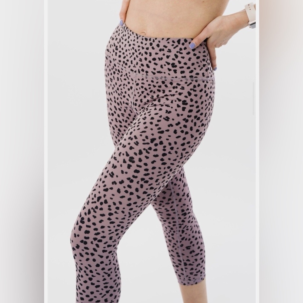 Zyia Lilac Jaguar Fit n Free Hi-Rise Leggings 7/8 24”